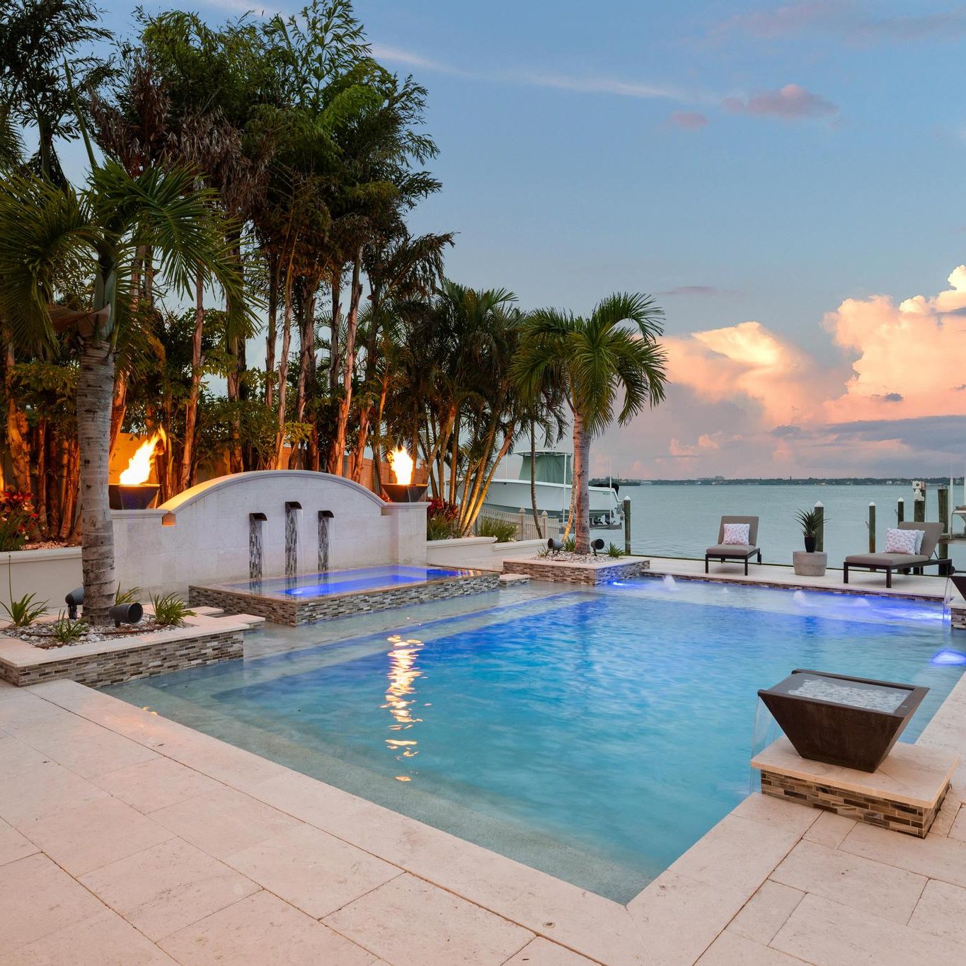 Photo showing newly built custom pool in Clearwater Beach, FL